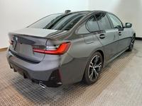 Aanzicht achter rechts