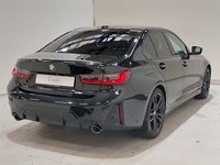 Aanzicht achter rechts