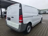 Náhled zezadu zprava