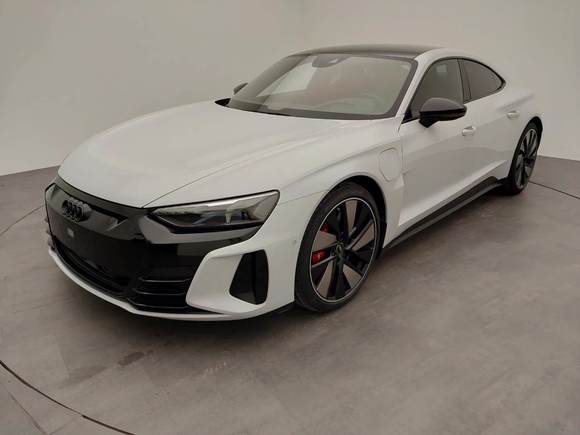 Náhled zpředu zleva