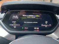 Pohled na přístrojovou desku