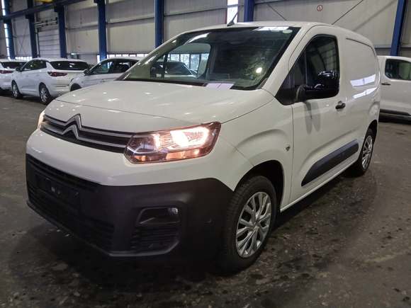 Náhled zpředu zleva