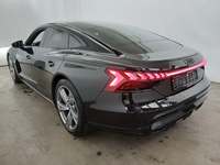 Pogled od pozadi levo