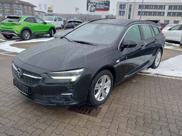 Náhled zpředu zleva