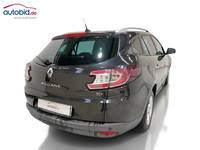 Vue de l’arrière droit