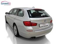 Vue de l’arrière gauche