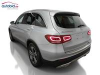 Vue de l’arrière gauche