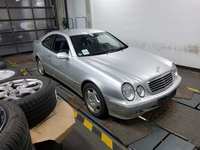 Náhled zpředu zprava