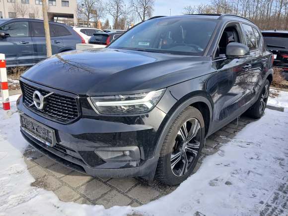 Náhľad spredu zľava