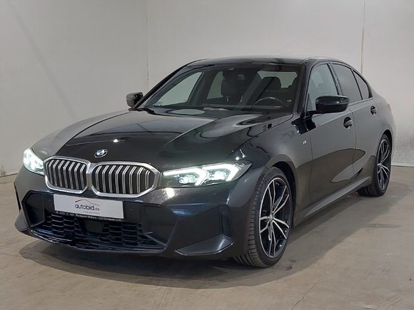 Skats no kreisās puses priekšā