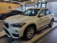 Pogled sprijeda lijevo