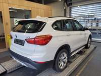 Aanzicht achter rechts