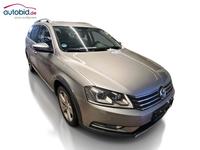 Skats no labās puses priekšā