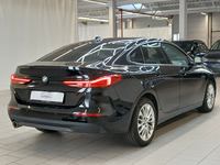 Aanzicht achter rechts