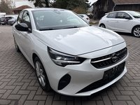 Pogled desno spredaj