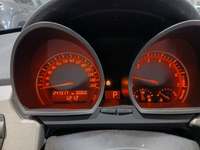 Pogled na kombinovani instrument