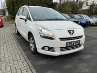 Pogled od napred  desno