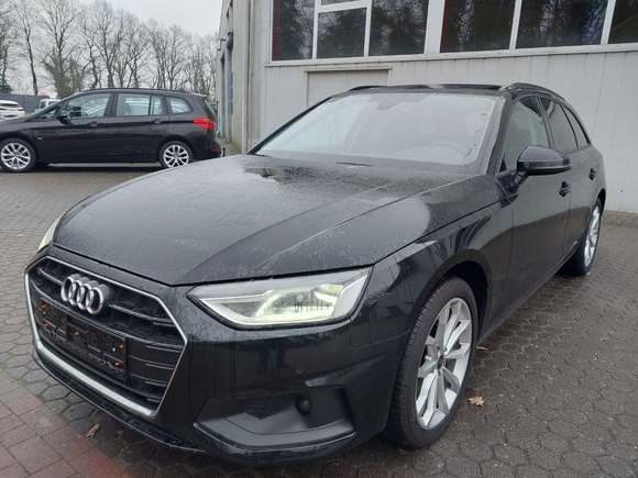 Pogled od napred levo