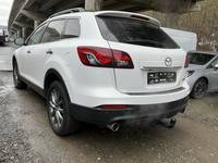 Вид сзади слева