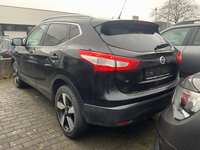 Pogled od pozadi levo