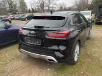 Pogled od pozadi desno