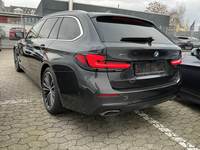 Pogled od pozadi levo