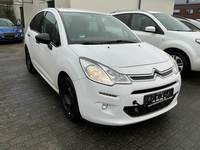 Pogled od napred  desno