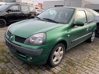 Pogled od napred levo