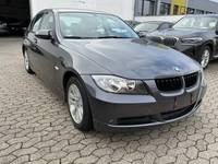 Вид спереди справа