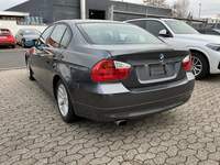 Вид сзади слева