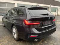 Pogled od pozadi levo