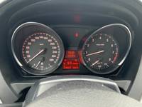 Pogled na kombinovani instrument