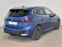 Náhľad zozadu sprava