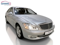 Pogled desno spredaj