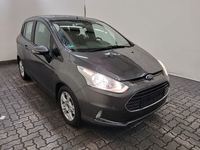 Όψη εμπρός δεξιά