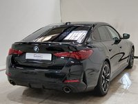 Skats no labās puses aizmugurē