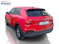 Vaade tagant vasakult