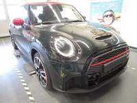 Pogled od napred  desno