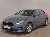 Pogled od napred levo