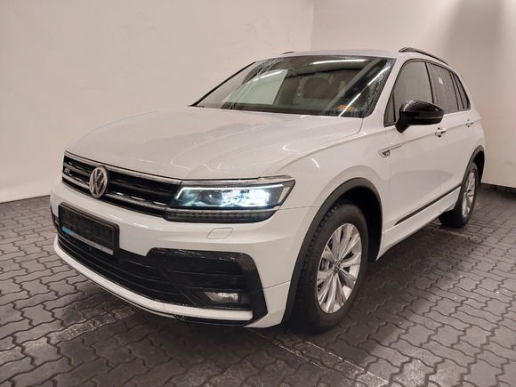 Вид спереди слева