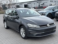 Pogled desno spredaj