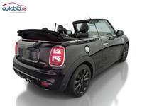 Aanzicht achter rechts