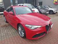 Pogled desno spredaj