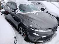 Pogled desno spredaj