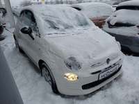 Pogled desno spredaj