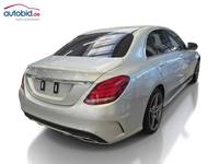 Vue de l’arrière droit