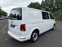 Pogled od pozadi desno