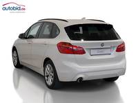 Vue de l’arrière gauche