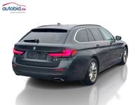 Aanzicht achter rechts