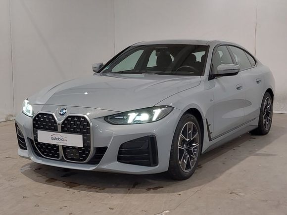 Náhled zpředu zleva